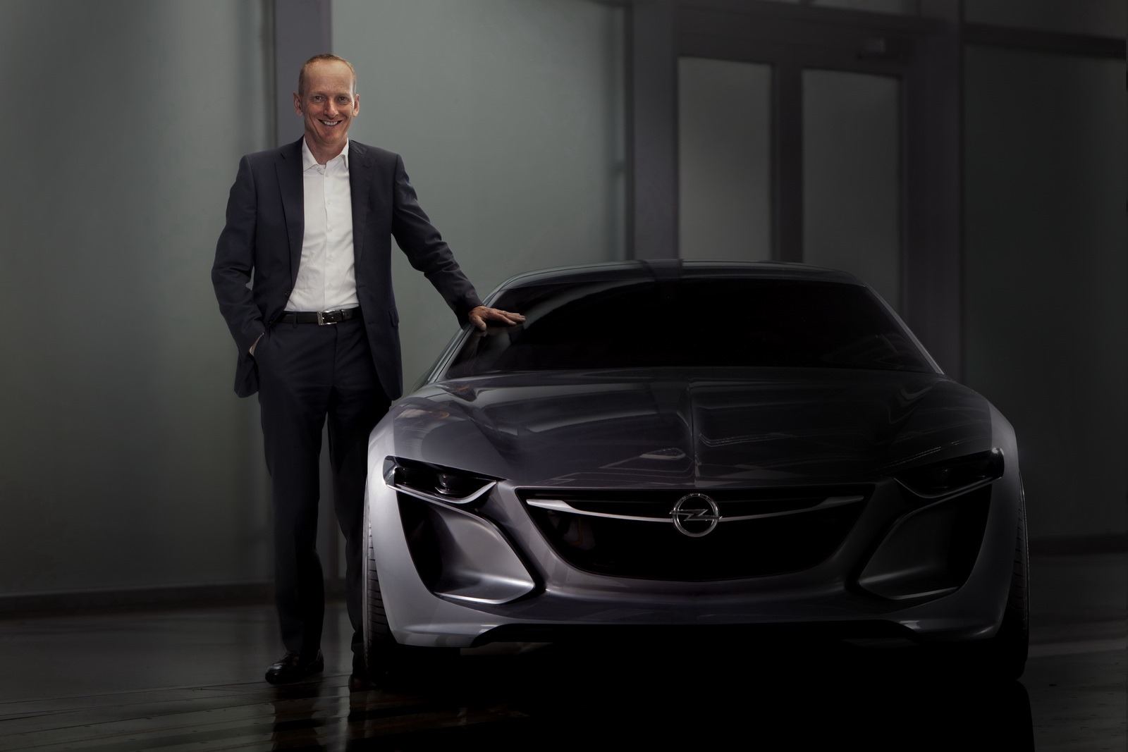 Opel-Monza-Concept-1%25255B2%25255D.jpg