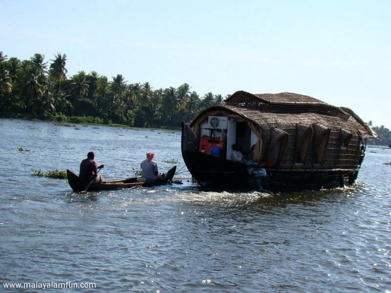 Oru Kuttanadan Yathra: The scenic view of Kerala(South India)