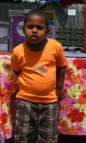 [rhinebeck%2520farmers%2520market%252C%2520eat%2520local%2520produce%2520t-shirt%255B5%255D.jpg]