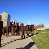 Escultura "Agora"  no Grant Park  -   Chicago, Illinois, EUA
