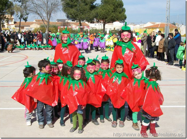 Disfraz casero de tomate para grupos Carnaval | Disfraz casero