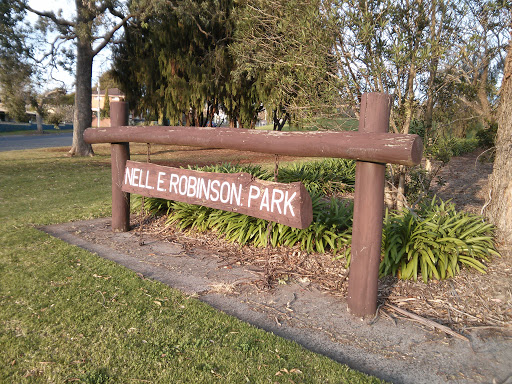 Nell E. Robinson Memorial Park