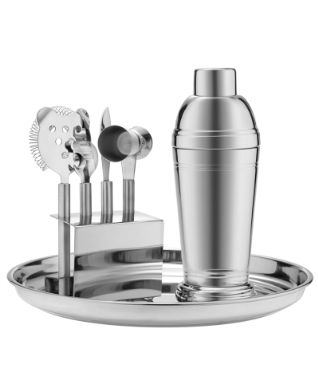 Buying your bar tools in a set makes concocting your own drink recipes very easy.
(Martha Stewart for macys.com)
