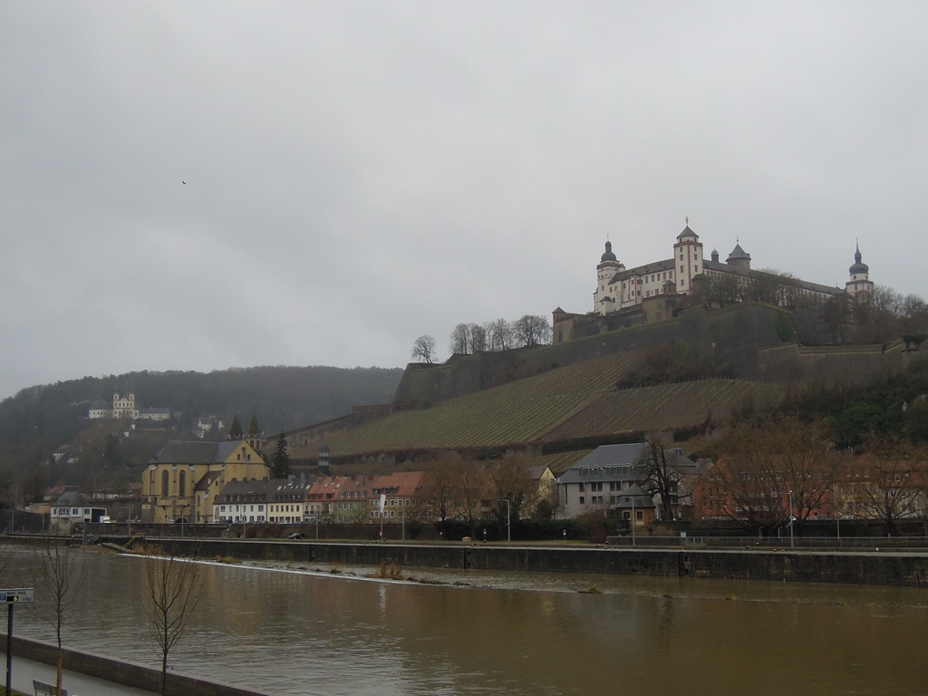 [DSCN03304.jpg]