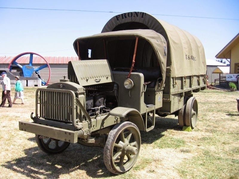 [IMG_4915-1918-Class-B-Liberty-Truck-%255B1%255D.jpg]