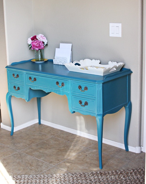[French-desk7.jpg]
