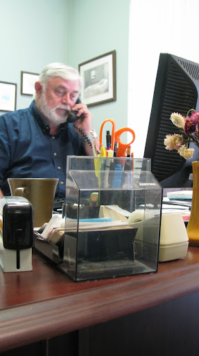 Steve Johnson, Executive Director at Ozarks Counseling Center (OCC), provides information to those who have questions concerning the cost of counseling. OCC determines its fee based on your income and the number of people in the household. (Photo by: Brittni Bynum)