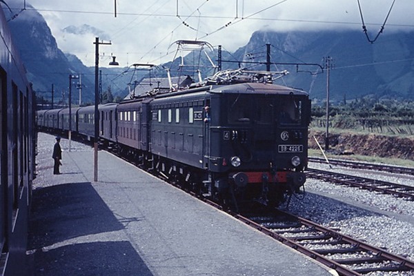 trainsdumidi04.com
