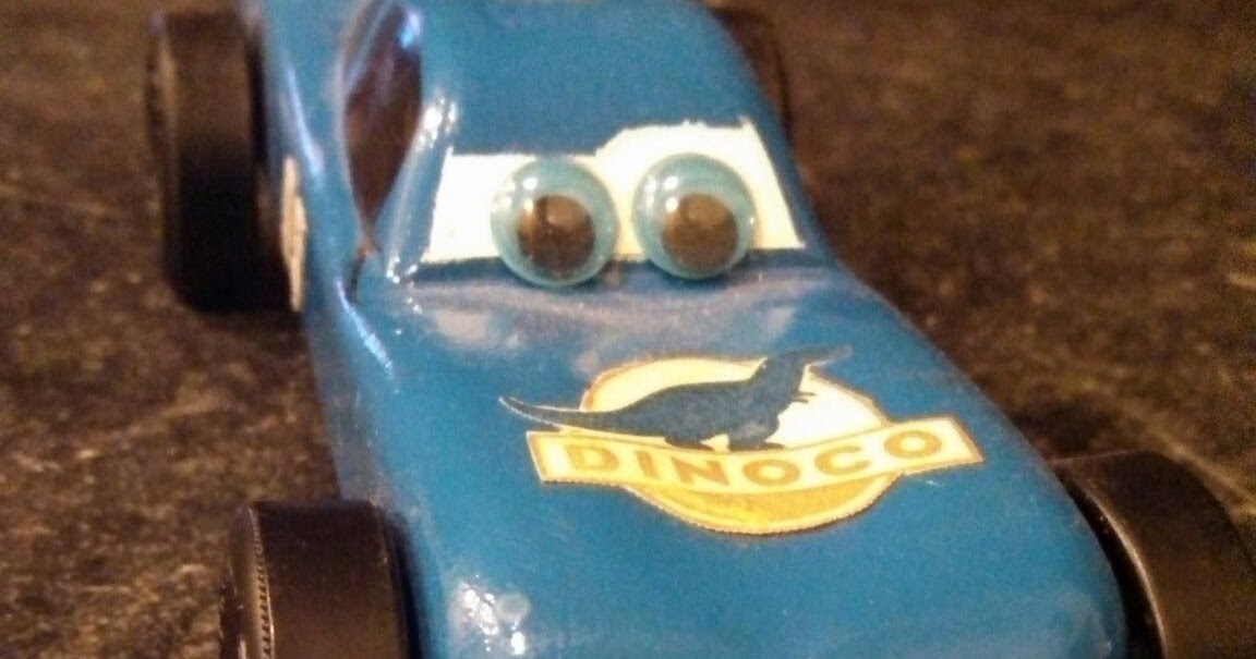 Disney Awesomeness Dinoco Blue Lightning McQueen Pinewood Derby car