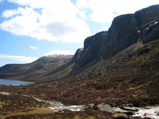Creag an Dubh Loch Creag an Dubh Loch