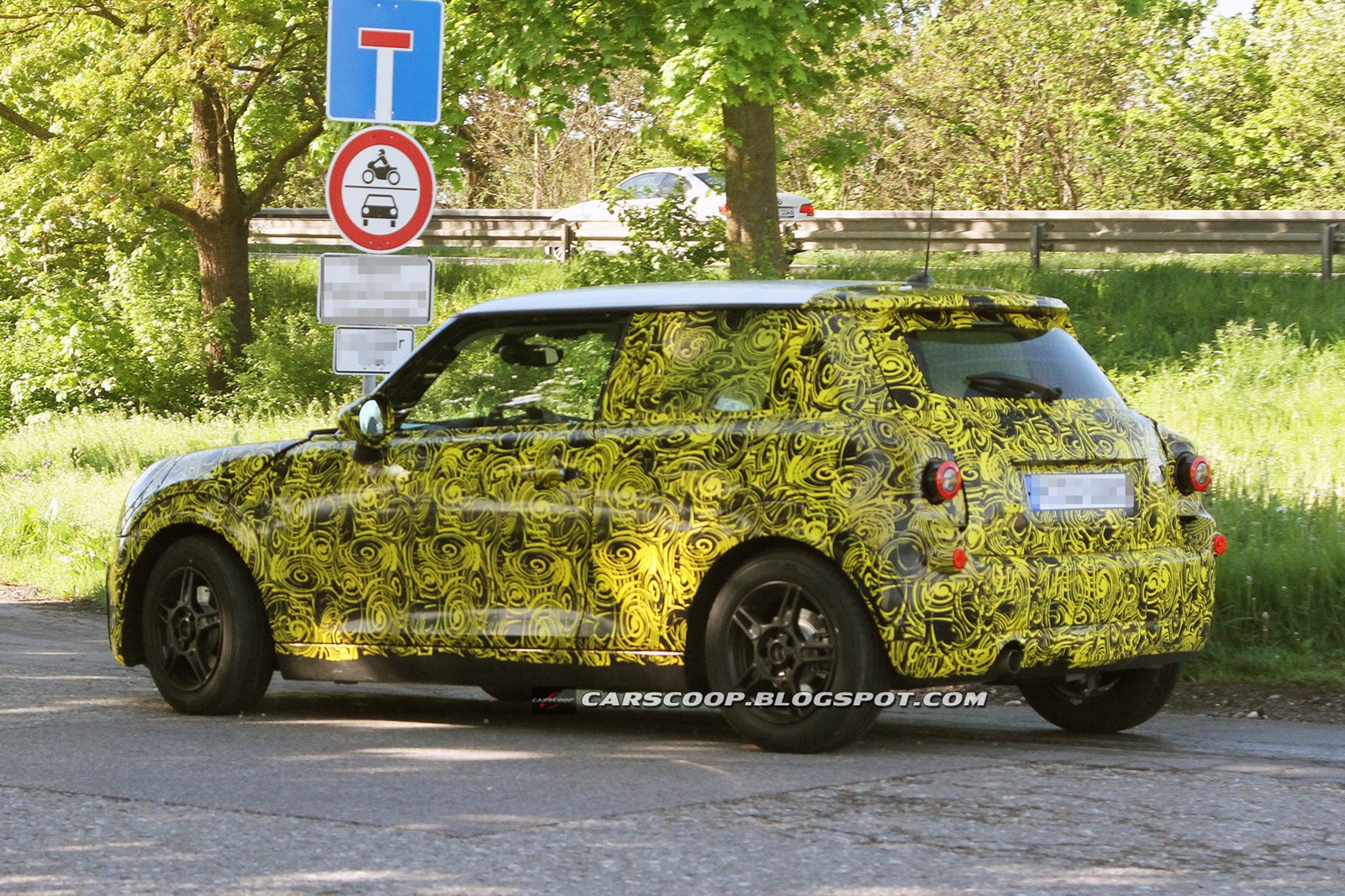 [2014-Mini-Cooper-Hatch-7%255B3%255D.jpg]