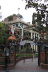 The Haunted Mansion Holiday