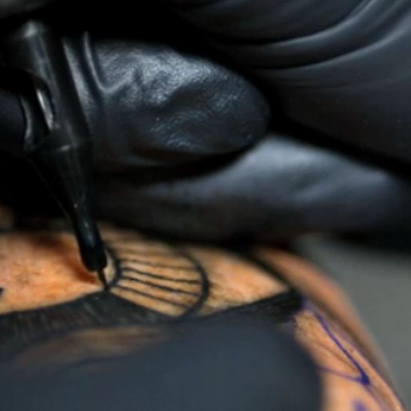 Tatuaje a super slowmotion