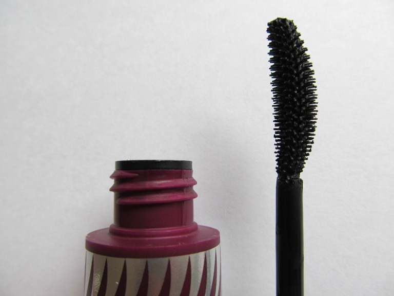[Clump%2520Defy%2520B%25C3%25BCrstchen%255B3%255D.jpg]