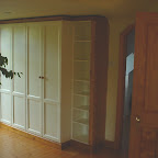 Robe shaker  white.jpg