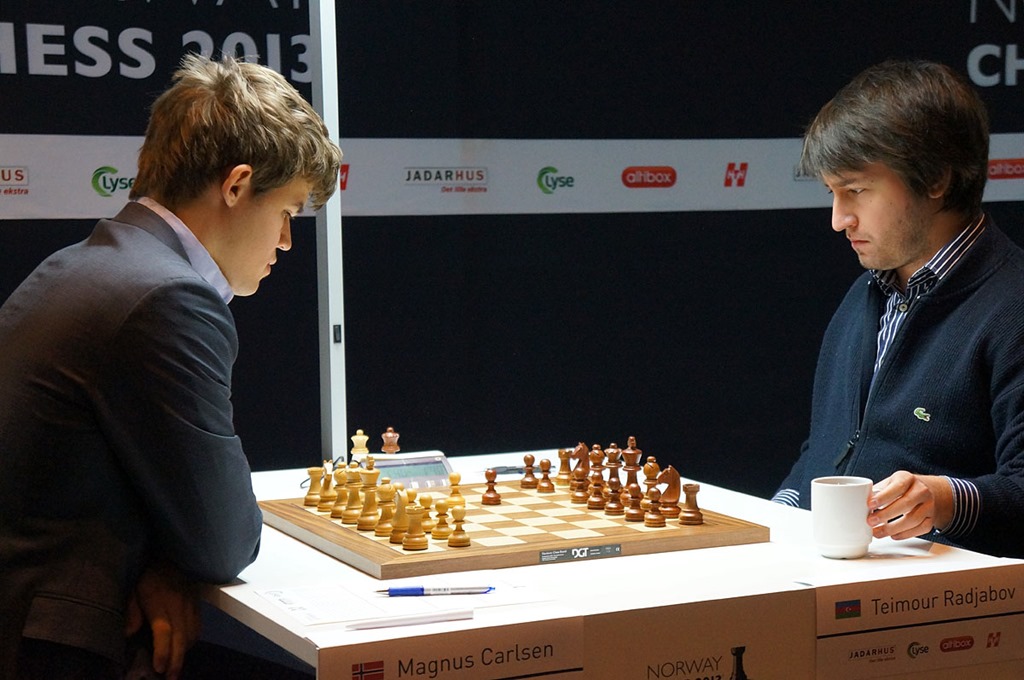 [Carlsen%2520vs%2520Radjabov%2520-%2520Norway%2520Chess%25202013%255B4%255D.jpg]