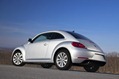 2013-Volkswagen-Beetle-TDI-20
