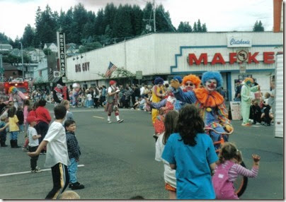 09 Astoria Clowns in the Clatskanie Heritage Days Parade on July 4, 1999