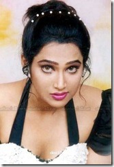 hot_old_actress_anusha