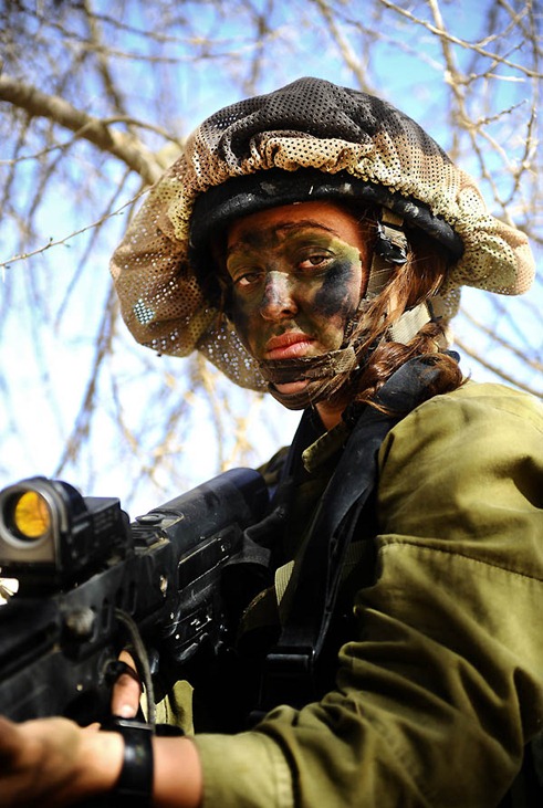 вЂњClose UpвЂќ. Soldiers of the Caracal co-ed battalion during a platoon exercise in southern Israel, 2012.