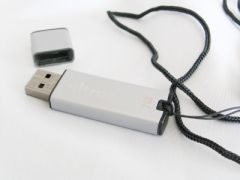 [usb-stick%255B4%255D.jpg]