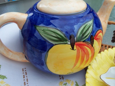 [yellow%2520teacup%2520013%255B2%255D.jpg]