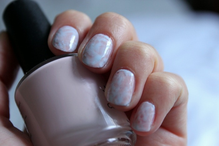 nails
