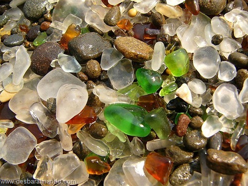 praia de vidro glass beach ocean desbaratinando (2)