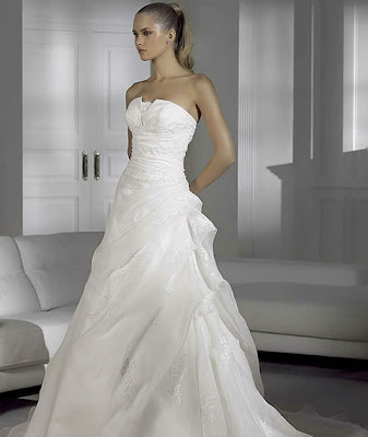 Modelo Hechizo - Vestidos de novia Avance Pronovias 2009