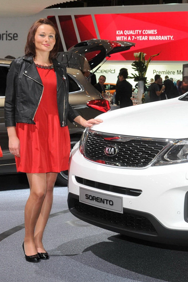 [2012%253DParis-Auto-Show-F-54%255B2%255D.jpg]