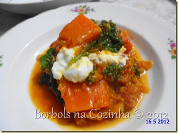 curry de abóbora com espinafre e quinoa