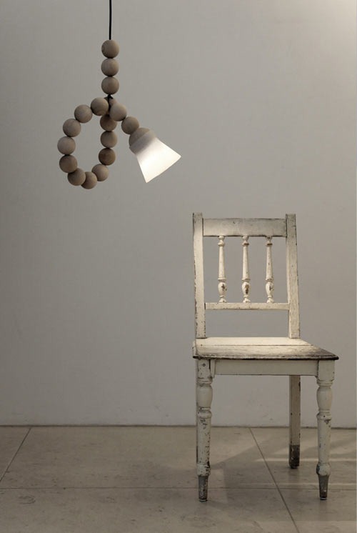 [Lampa%2520Earl%2520fr%25C3%25A5n%2520Llot%2520Llov%2520via%2520Design%2520Milk%255B2%255D.jpg]
