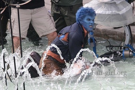 Bestia és Magneto harca az X-Men - Az eljövendő múlt napjai forgatásán 04
