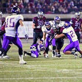 Jordan Canada rushes up the middle during the first quarter.