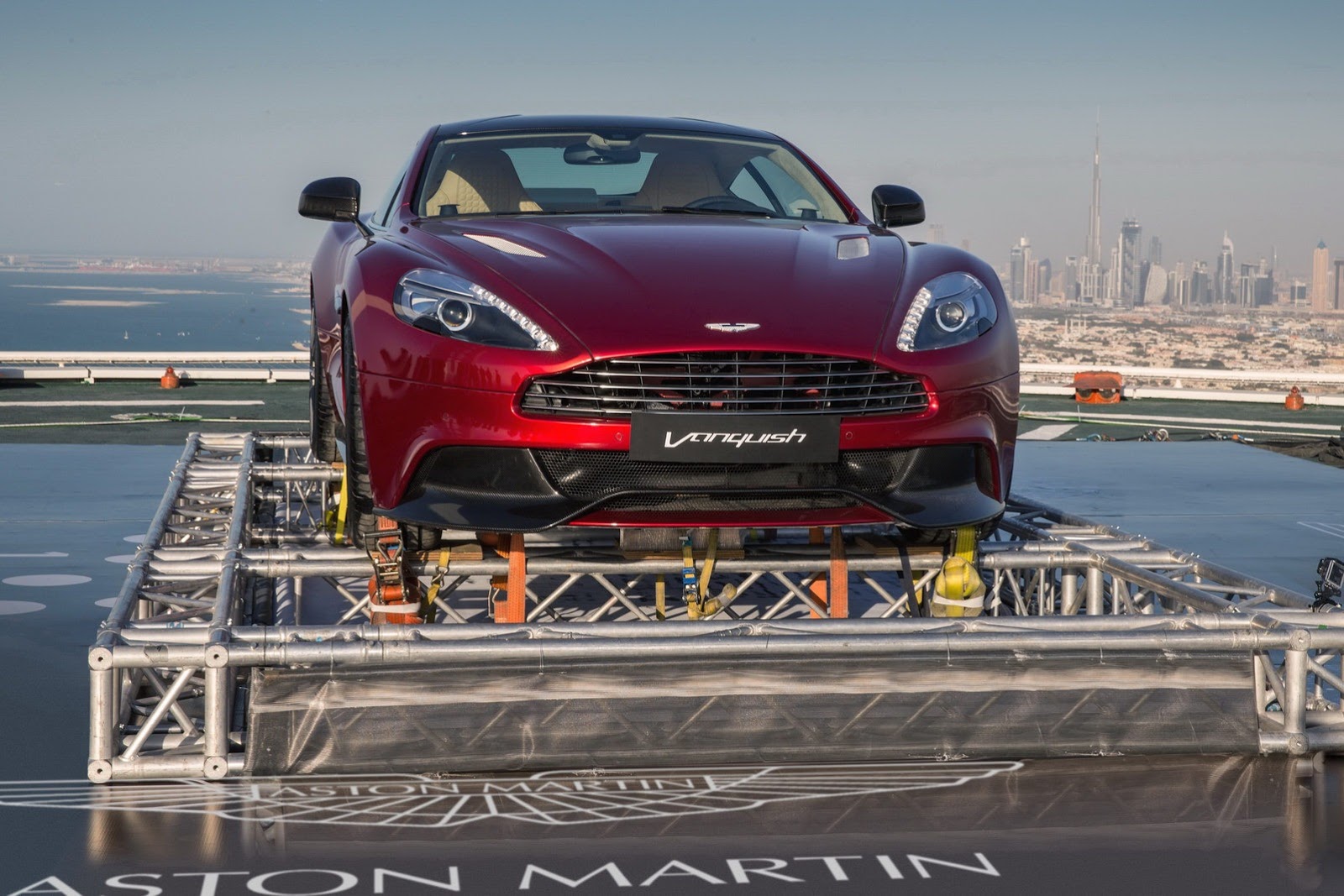 [70303ast%2520-Vanquish_Dubai_03%2520%252813%2529%2520%25282%2529%255B3%255D.jpg]