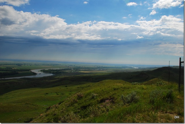 07-01-13 A Milk and Missouri River Overlook (13)