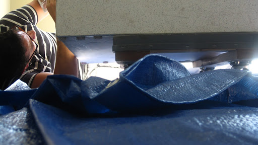 Tom really got under there.