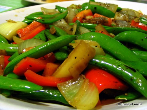 [stir%2520fried%2520peas%2520peppers%2520and%2520onions%255B5%255D.jpg]