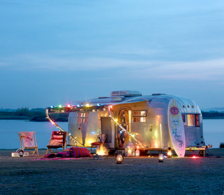 [Picture-3-milk-and-honey-home6.png]