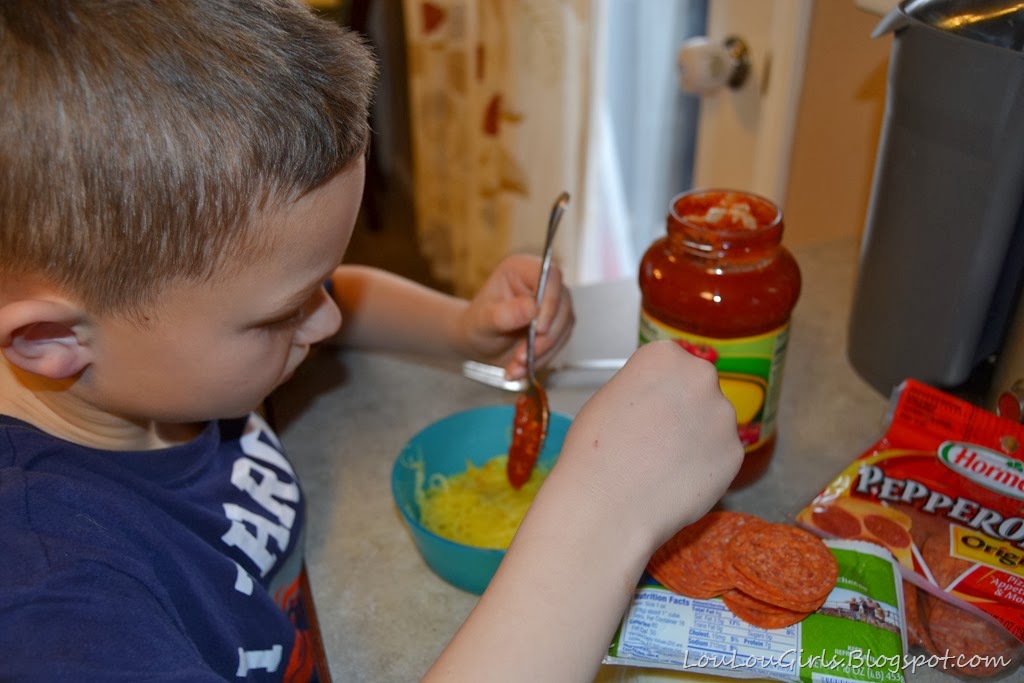 [Spaghetti-Squash-Pizza%2520%25285%2529%255B3%255D.jpg]