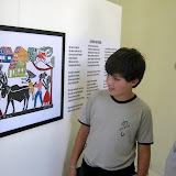 No Teatro Municipal, xilogravuras de J.Borges ilustrando poesias de Elias José.JPG