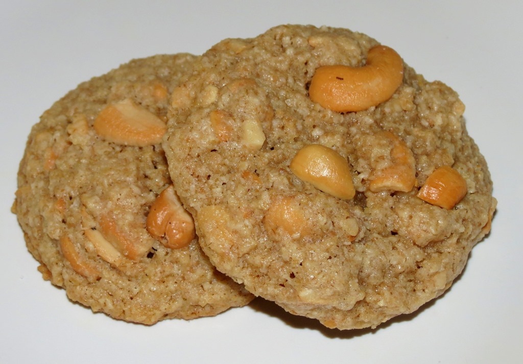 [Salted%2520Cashew%2520Crunch%2520Cookies%255B4%255D.jpg]