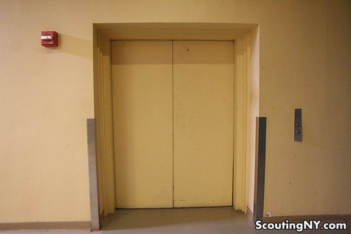[Elevator_03%255B2%255D.jpg]