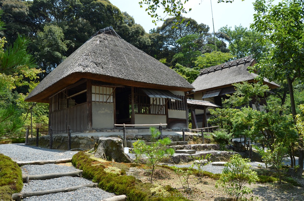 [Gl%25C3%25B3ria%2520Ishizaka%2520-%2520Kodaiji%2520Temple%2520-%2520Kyoto%2520-%25202012%2520-%252042%255B4%255D.jpg]