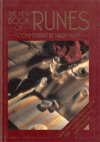 Cover of Ralph Blum's Book The New Book Of Runes