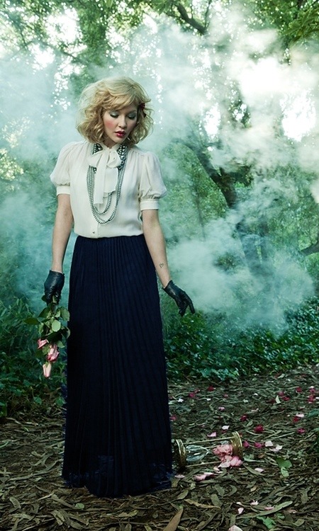 [Shabby-Apple-maxi-plait-skirt4.jpg]