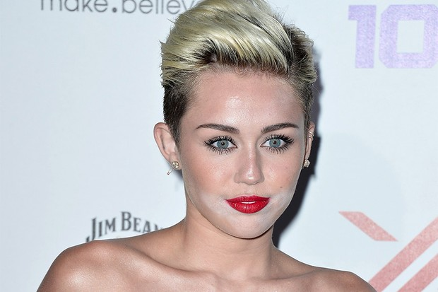 [miley1%255B3%255D.png]