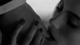 [%2523tumblr_mjtw5p1MTT1qexeeoo1_400%255B4%255D.gif]