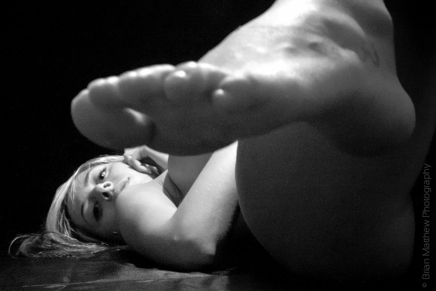 [Nude-Artistic-24.jpg]