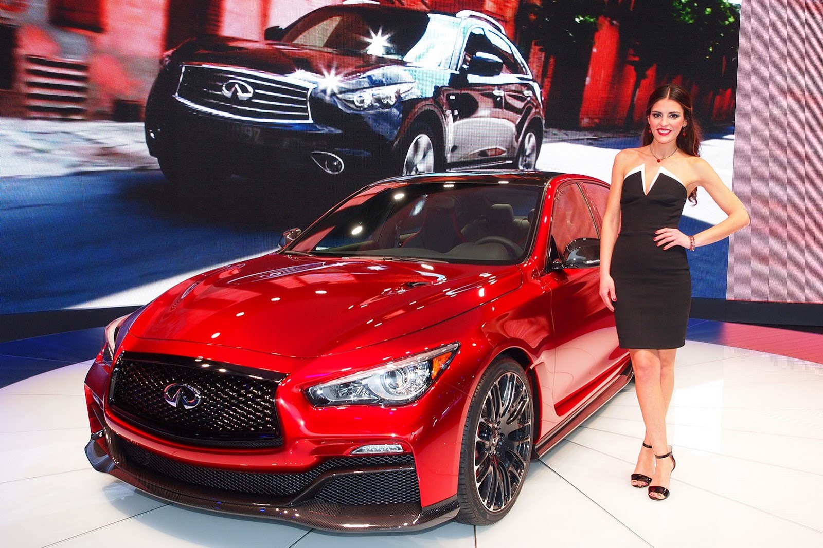 [Infiniti-Q50-Eau-Rouge-Concept-12%255B2%255D.jpg]